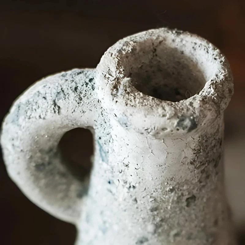 Vase Ancien Forme Bouteille avec Anse