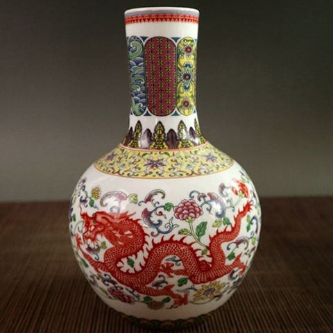 Vase Artisanal Dragon Rouge
