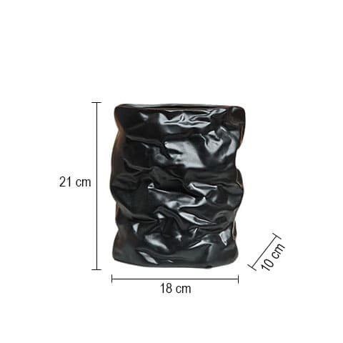 Vase Artisanal Effet Papier Froissé Noir ou Blanc
