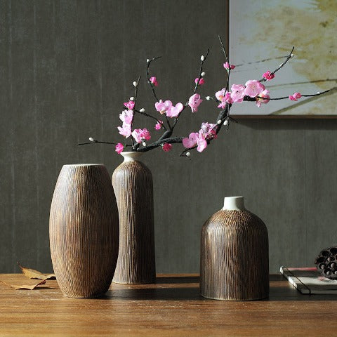 Vase Artisanal Marron Aspect Écorce Rayée