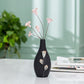 Vase Artisanal Motif Fleur en Relief