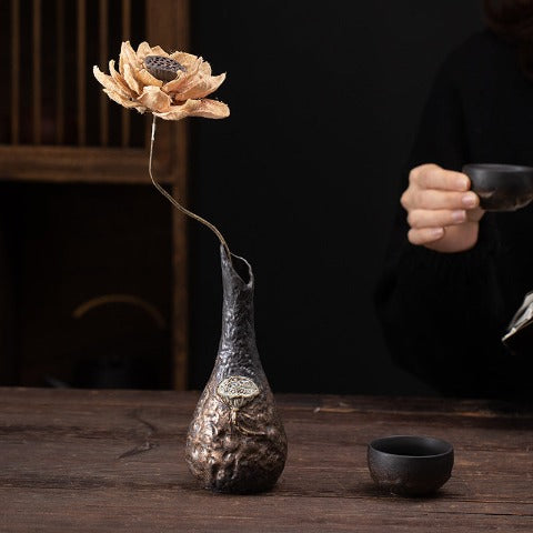 Vase Artisanal Vintage Motif Lotus