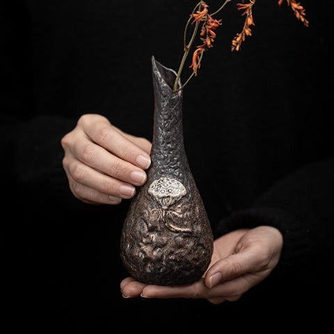 Vase Artisanal Vintage Motif Lotus