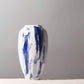 Vase Artistique Blanc aux Motifs Bleus Peint à la Main