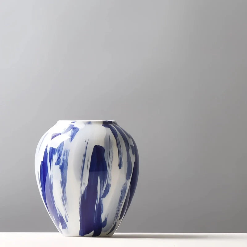Vase Artistique Blanc aux Motifs Bleus Peint à la Main