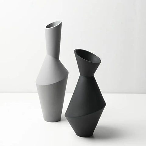 Vase Asymétrique Nordique