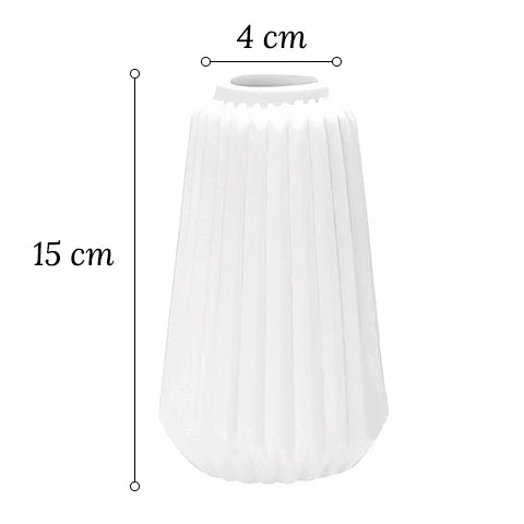 Vase Blanc Décoratif Style Origami