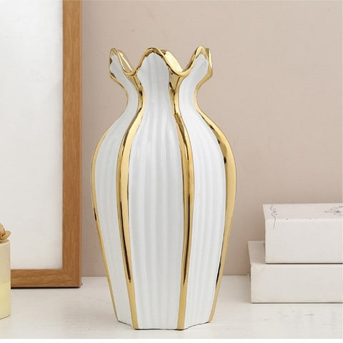 Vase Blanc Design Chaloupé Lignes Dorées