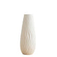 Vase Blanc Minimaliste Trois Motifs