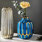 Vase Bleu ou Platine Chic Alvéoles Dorées