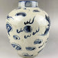 Vase Chinois Antique Bleu et Blanc Motif Dragon