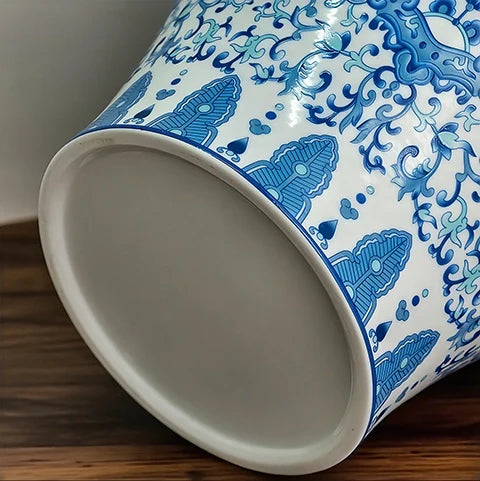 Vase Chinois Bleu et Blanc Motif Fleurs