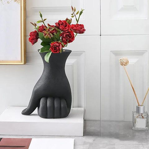 Vase Design Main Poing Fermé