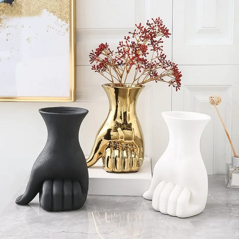Vase Design Main Poing Fermé