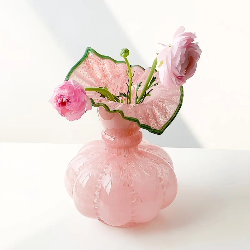 Vase Élégant Rond avec Col Forme Feuille Dentelée