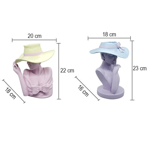 Vase Femme au Chapeau
