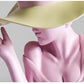 Vase Femme au Chapeau