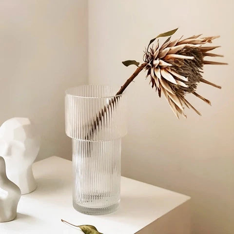 Vase Forme Torche Transparent Rayé