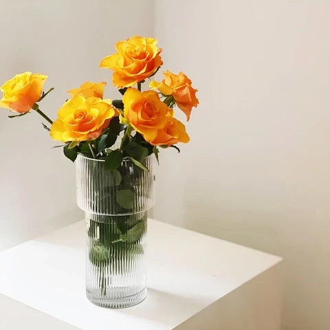 Vase Forme Torche Transparent Rayé