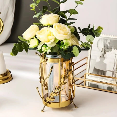 Vase Longiligne Transparent Cerclage Feuilles Dorées