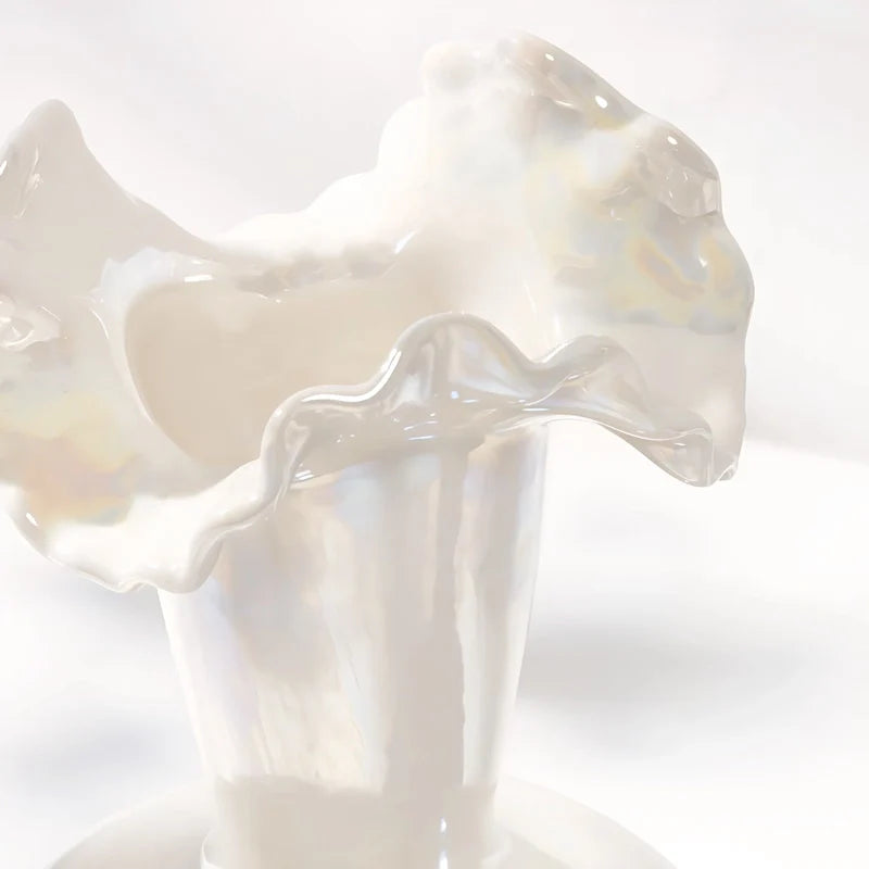 Vase Luxueux Design Raffiné Rond Col Ondulé Nacré