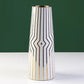 Vase Moderne Blanc Motifs Dorés