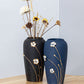 Vase Monochrome Bleu ou Noir
