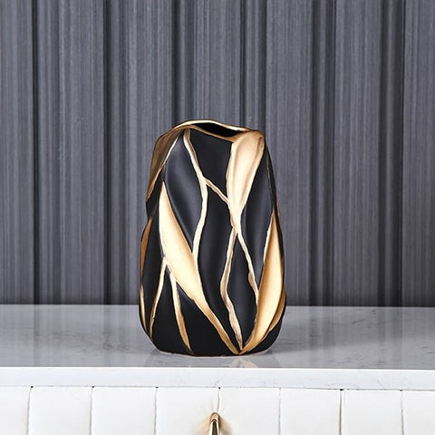 Vase Noir ou Blanc Motif Flammes Dorées