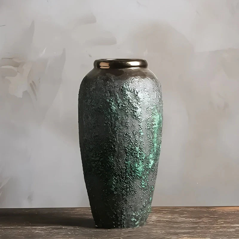 Vase Ovoïde en Grès Vieilli Finition Patinée Col Bronze