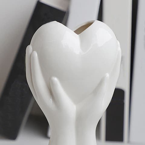 Vase Petit Cœur Entre Deux Mains