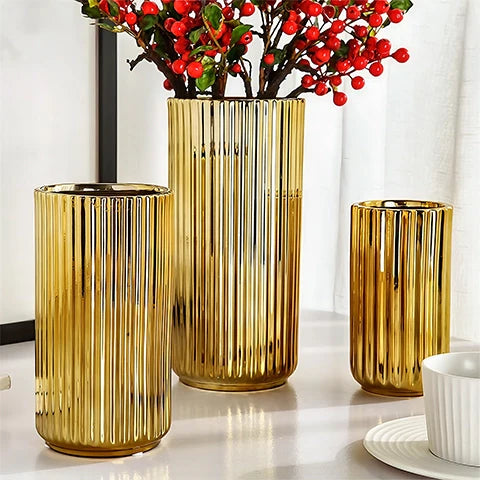 Vase Plaqué Or Rayé Raffiné