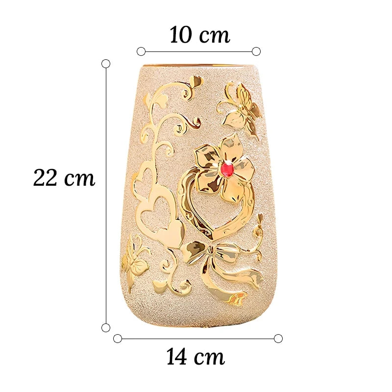 Vase Raffiné Givré Doré Motifs Cœurs et Papillons