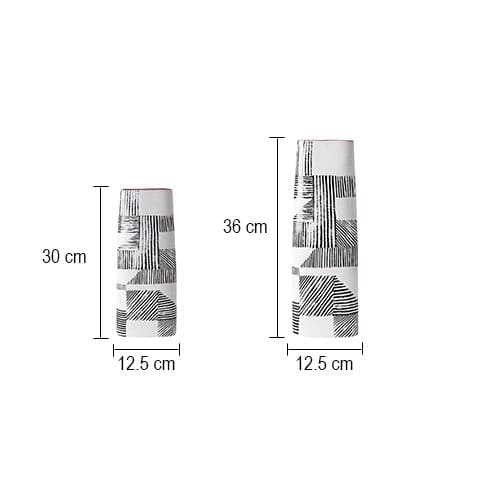 Vase Rectangulaire Lignes Noires sur Fond Blanc