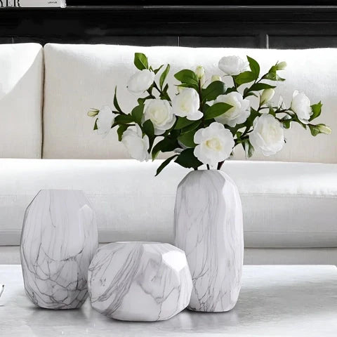 Vase Sculpté Motif Marbre