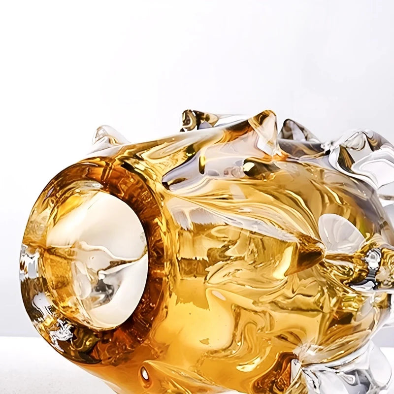 Vase Sophistiqué Ambre au Design Sculptural