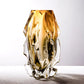 Vase Sophistiqué Ambre au Design Sculptural