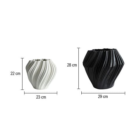 Vase Torsadé Black and White