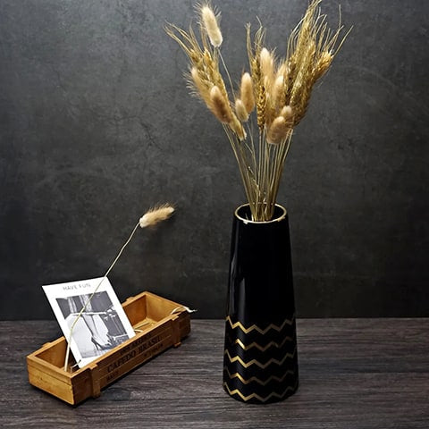 Vase Trapèze Noir Motifs Dorés